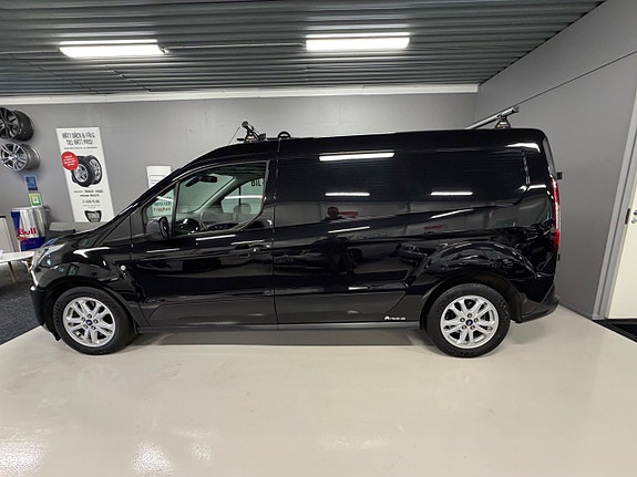 Ford Transit Connect 18 of 24