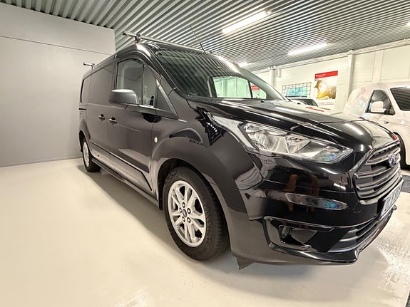 Ford Transit Connect 2 of 24