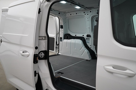 Volkswagen Caddy 16 of 22