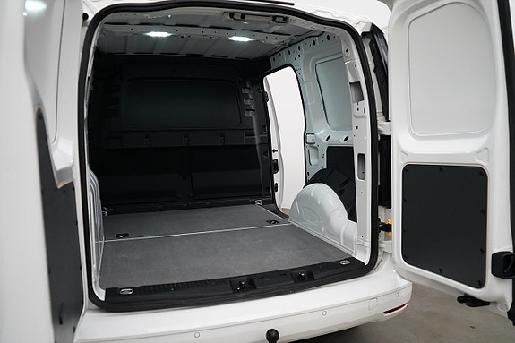 Volkswagen Caddy 17 of 22