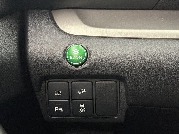 Honda CR-V 27 of 30