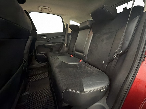 Honda CR-V 17 of 30