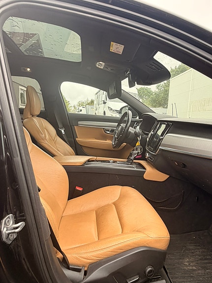 Volvo V90 3 of 4