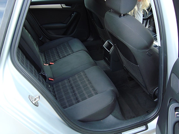 Audi A4 8 of 11