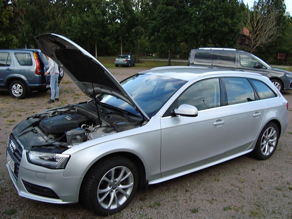 Audi A4 5 of 11