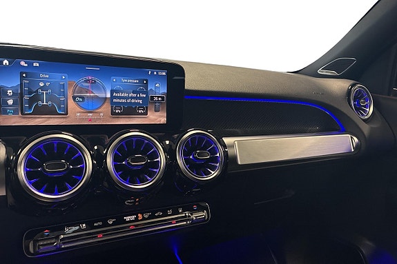 Mercedes-Benz GLB220 d 21 of 21