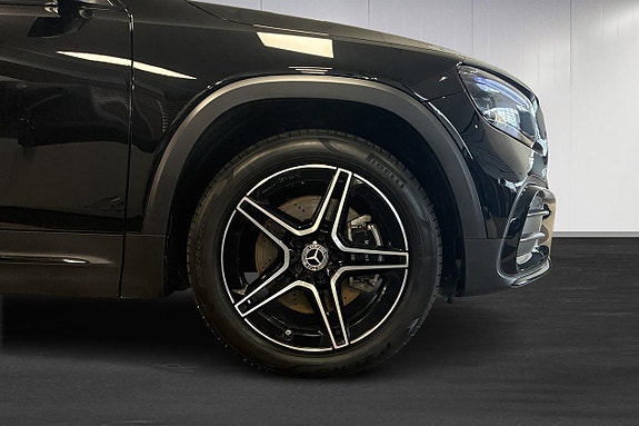 Mercedes-Benz GLB220 d 12 of 21