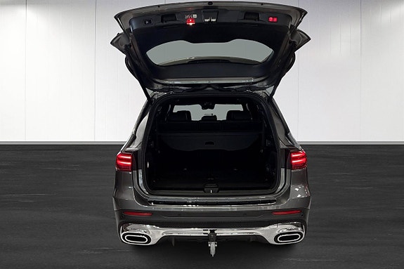 Mercedes-Benz GLB220 d 13 of 22