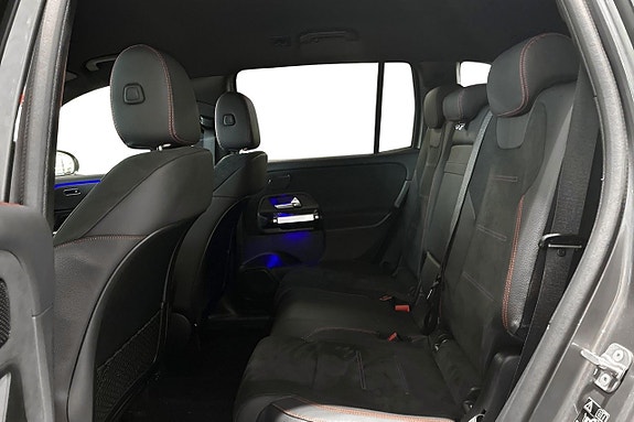 Mercedes-Benz GLB220 d 10 of 22