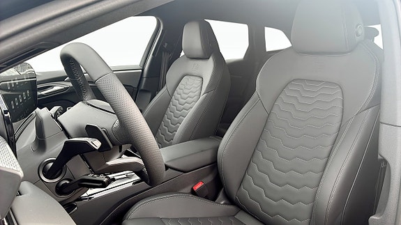 Audi A6 8 of 12