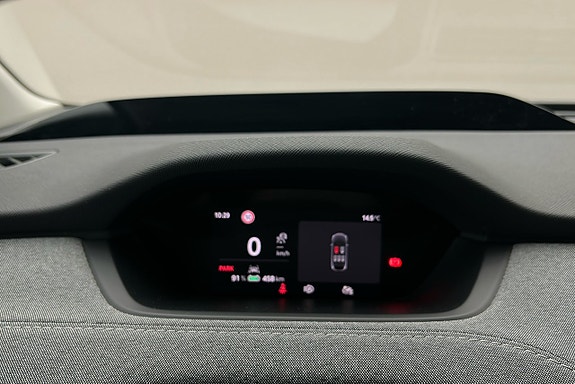 Skoda Enyaq 7 of 30