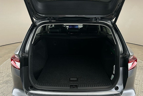 Skoda Enyaq 14 of 30