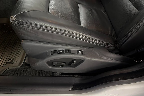 Volvo XC70 16 of 21