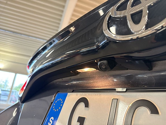 Toyota Yaris 14 of 15
