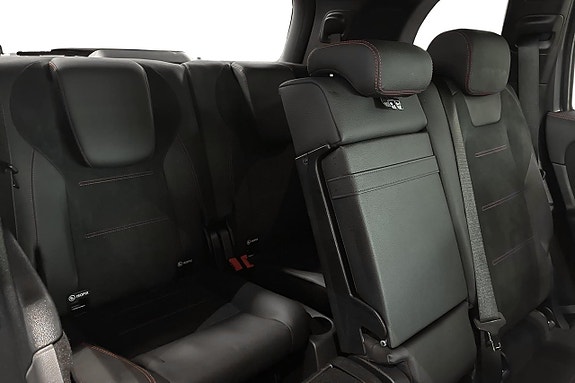 Mercedes-Benz GLB200 15 of 19