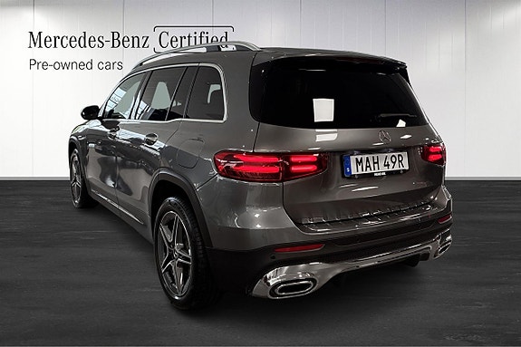 Mercedes-Benz GLB200 4 of 19