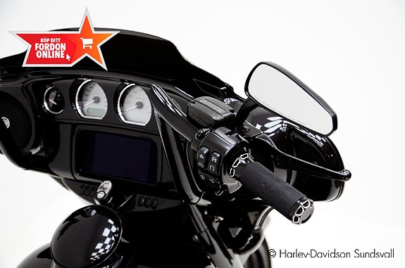 Harley-Davidson Streetglide *Hemleverans* 6 of 8