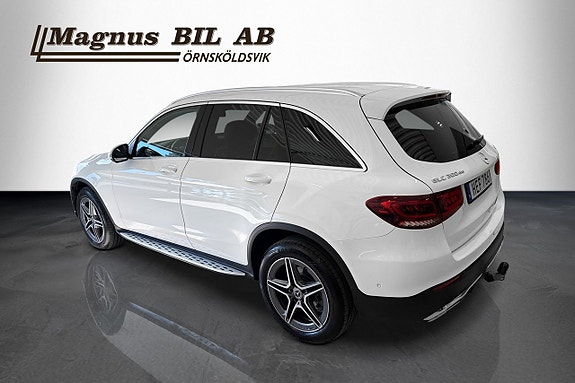 Mercedes-Benz GLC300 de 4 of 22