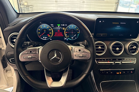 Mercedes-Benz GLC300 de 7 of 22