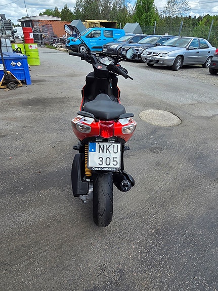 Aprilia Sr50 4 of 4