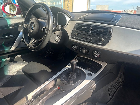 BMW Z4 3 of 5