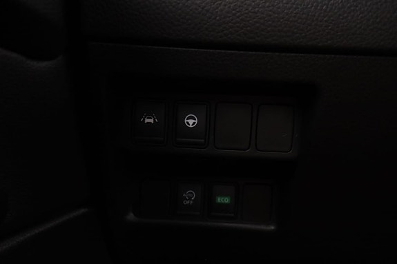 Nissan Qashqai 27 of 30