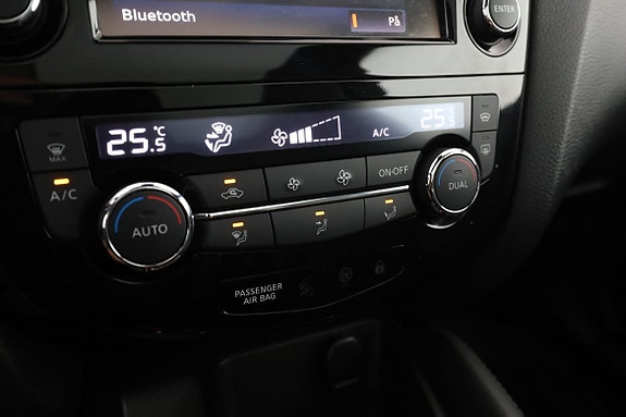 Nissan Qashqai 24 of 30
