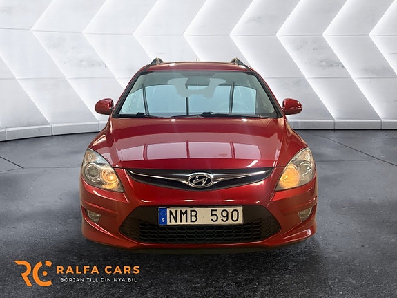 Hyundai i30 8 of 17