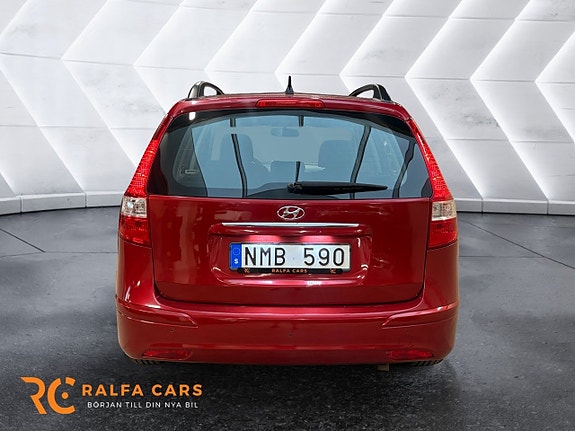 Hyundai i30 9 of 17