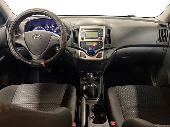 Hyundai i30 10 of 17