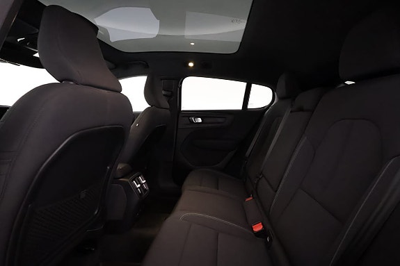 Volvo C40 10 of 17