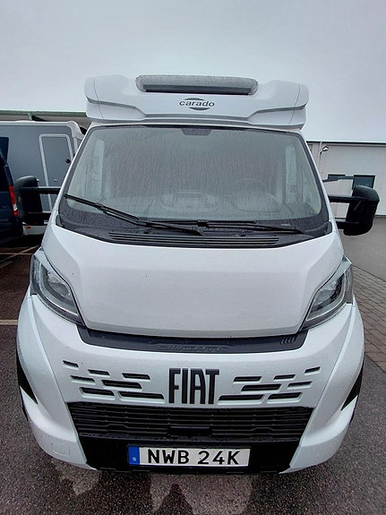 Carado T338 S HC-Edition Långbäddar, 350 mil!!, automatlåda, markis med mer! 2 of 19