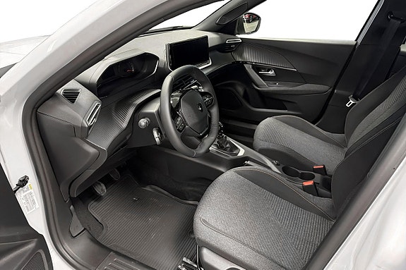 Peugeot 2008 10 of 19