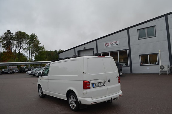 Volkswagen Transporter 4 of 18