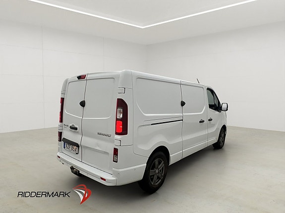 Renault Trafic 9 of 30