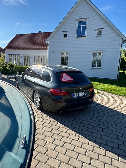 BMW 520d 3 of 9