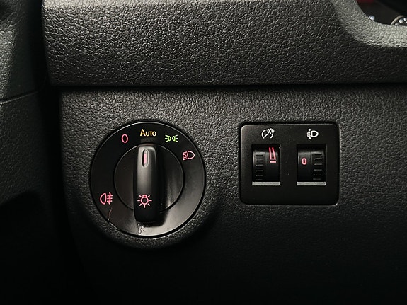 Volkswagen Caddy Maxi 13 of 27