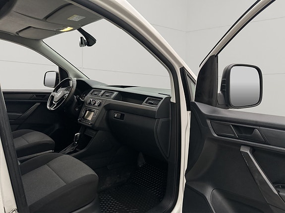 Volkswagen Caddy Maxi 23 of 27