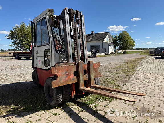 Dieseltruck Datsun 3 of 27