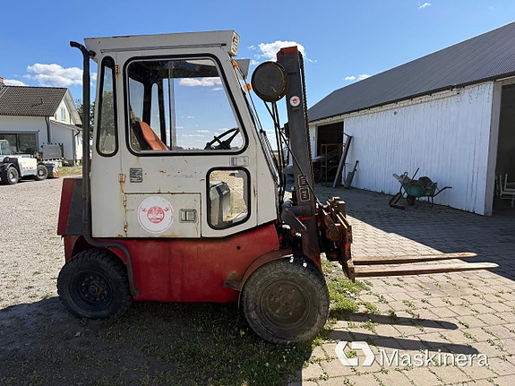 Dieseltruck Datsun 4 of 27