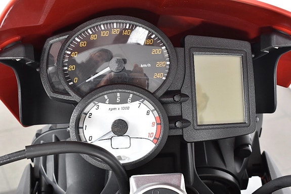 BMW F 800 R ABS Nyservad 7 of 18