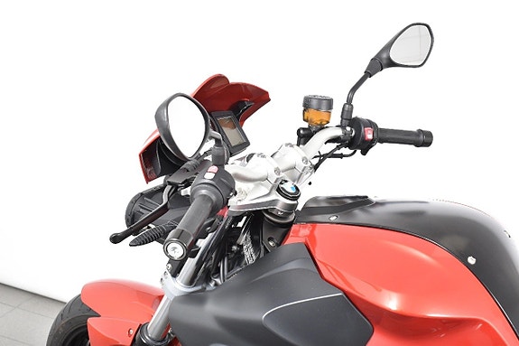 BMW F 800 R ABS Nyservad 6 of 18