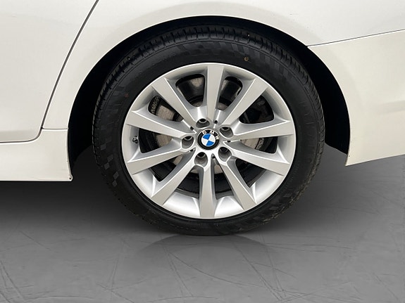 BMW 520d 11 of 30