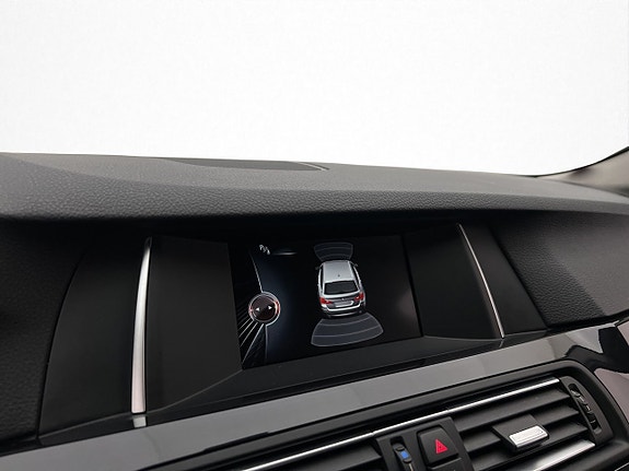 BMW 520d 24 of 30