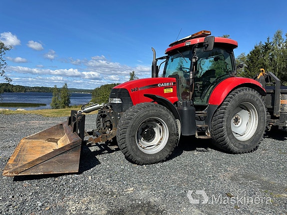 Traktor Case IH Maxxum 140