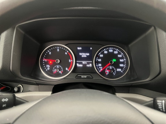 Volkswagen Crafter 15 of 27