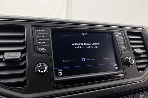 Volkswagen Crafter 19 of 27
