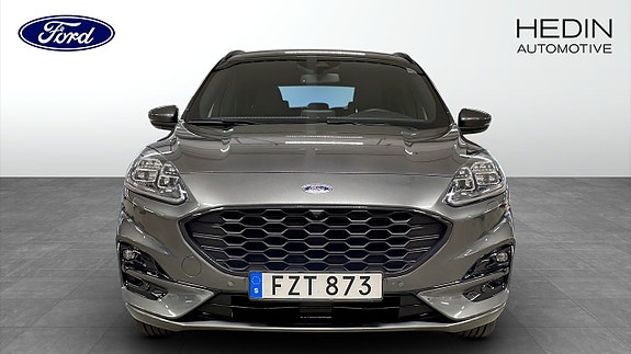Ford Kuga 8 of 9