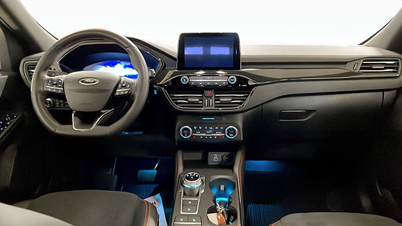 Ford Kuga 4 of 9