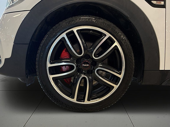 MINI Countryman Cooper 14 of 21